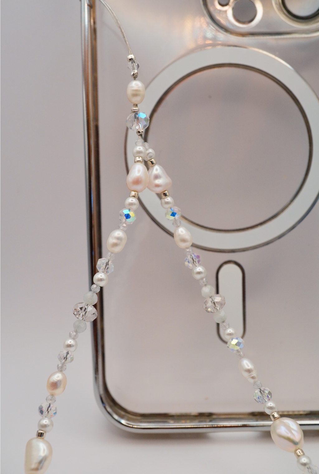 pearl crystal phone wristlet suitable for brides